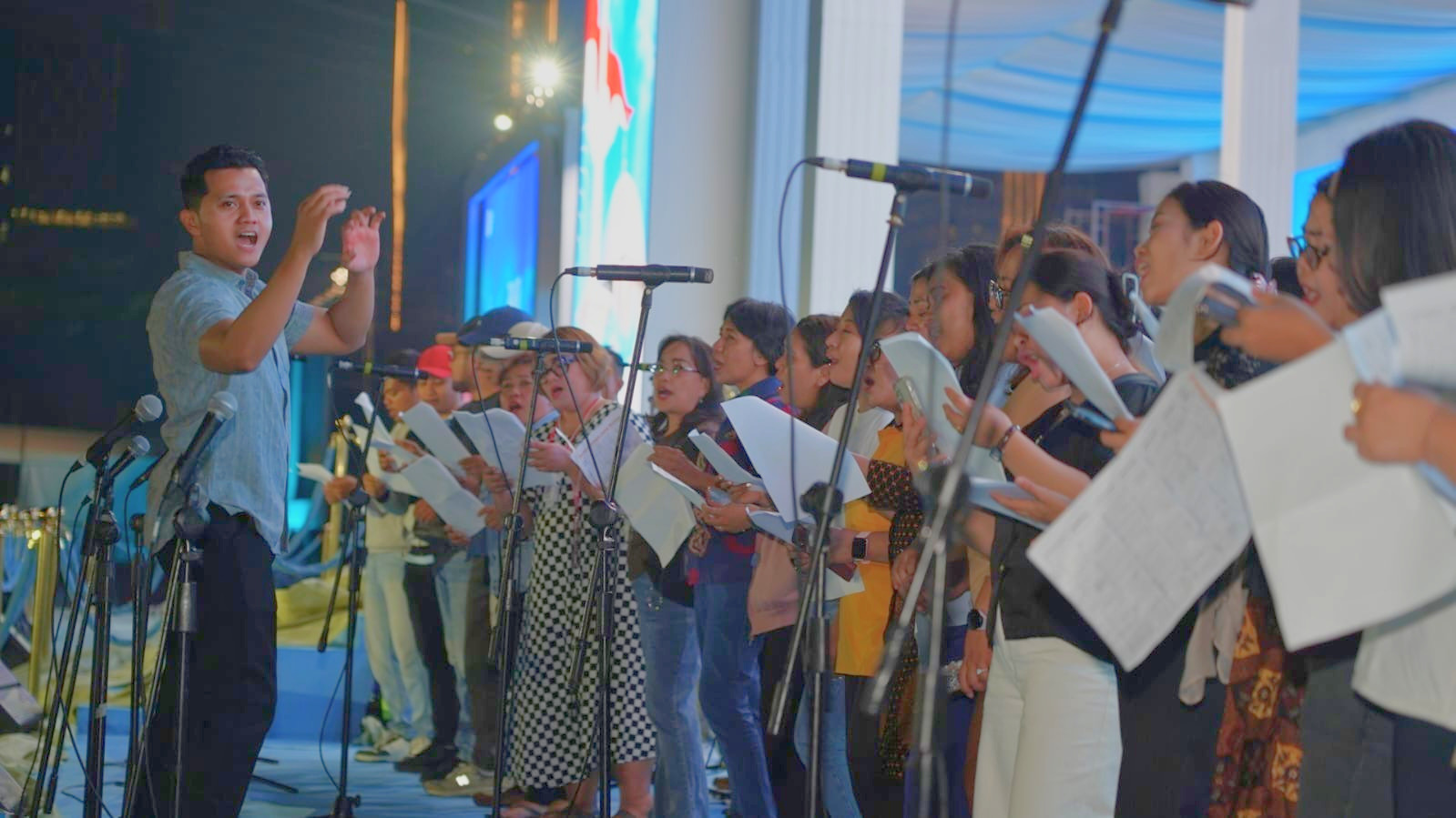 Suasana Gladi Resik Paduan Suara