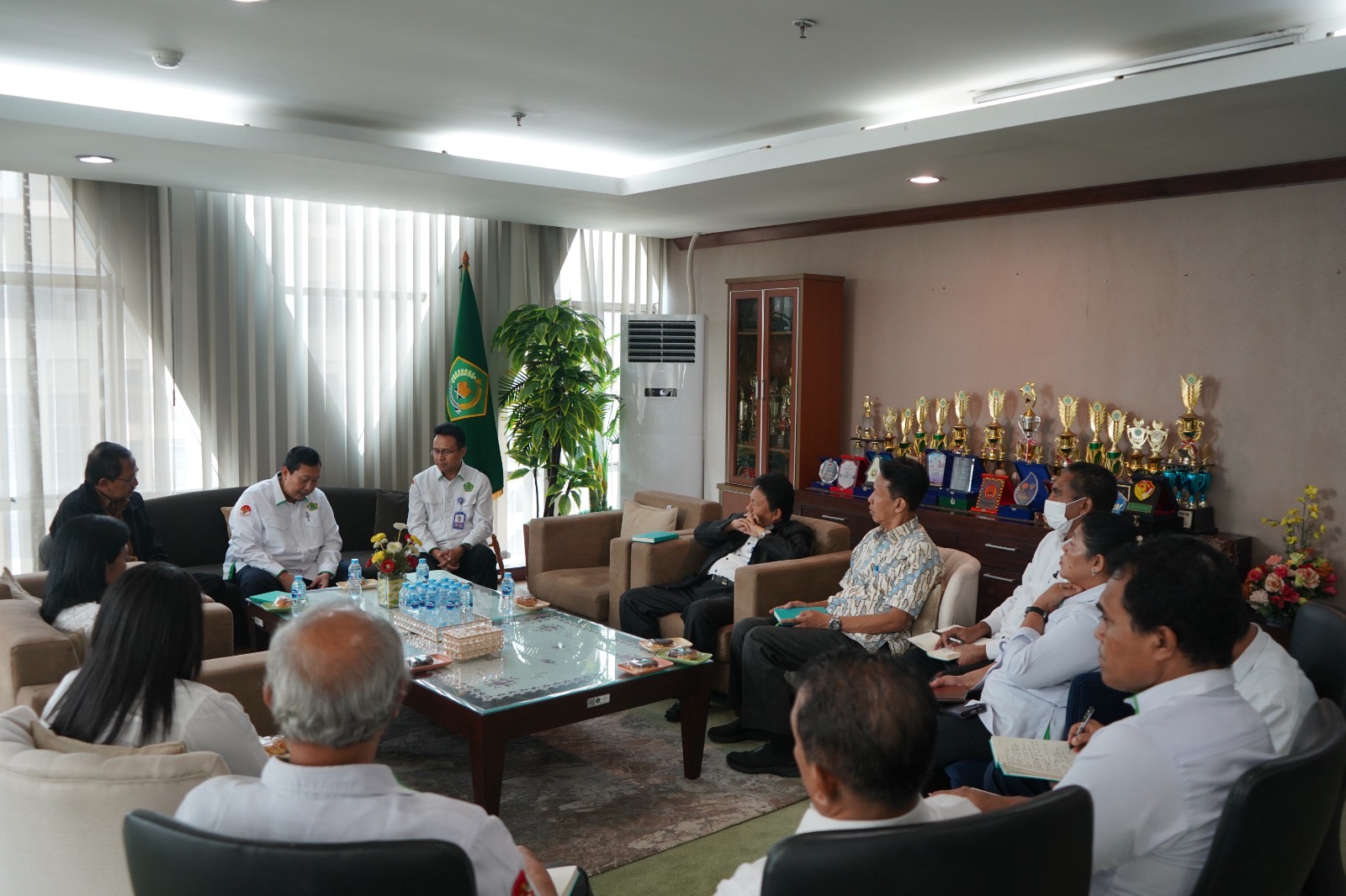 Rapat Perdana dengan Plt Dirjen Bimas Katolik