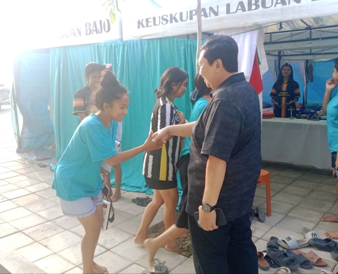 Suasana di Rumah Keuskupan Labuan Bajo, Jumat (21/8/26)